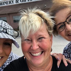 Meet your Posher, Lori